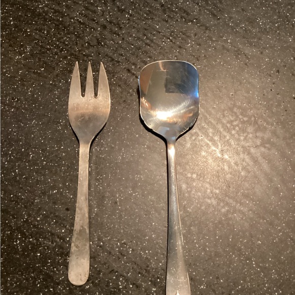 Little folks starter set fork and spoon. - Picture 2 of 4